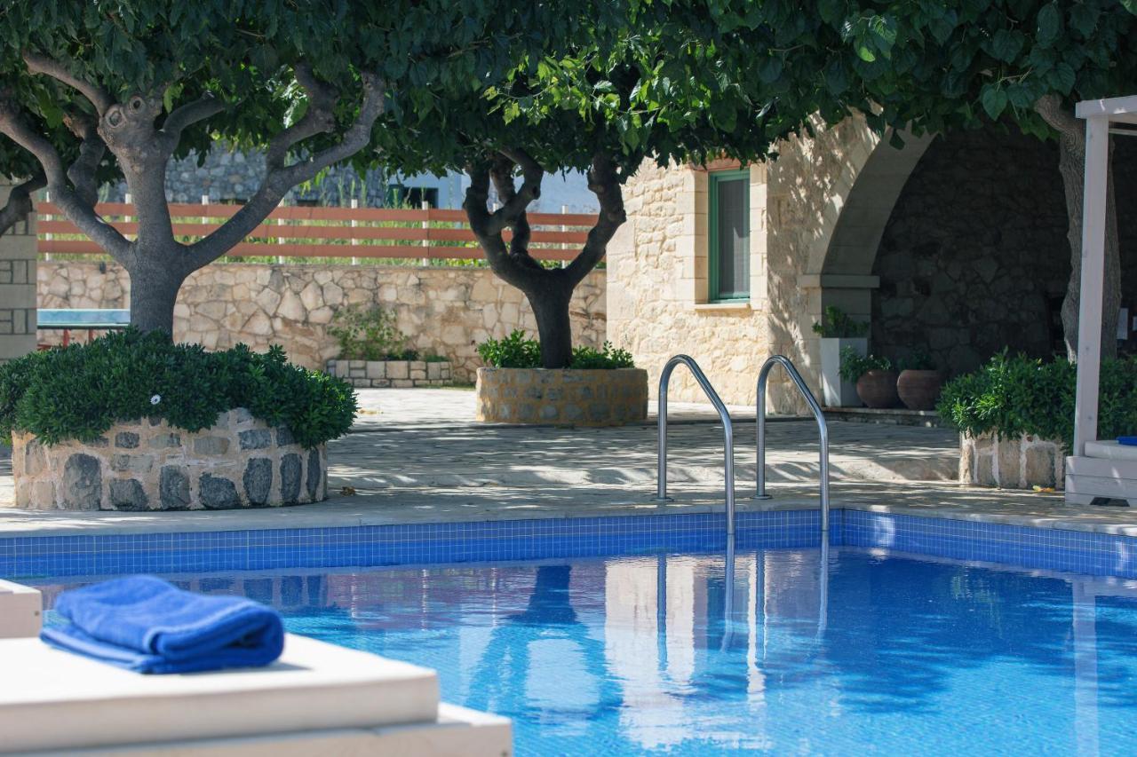Villa Pinelopi Asprouliánoi Exterior foto